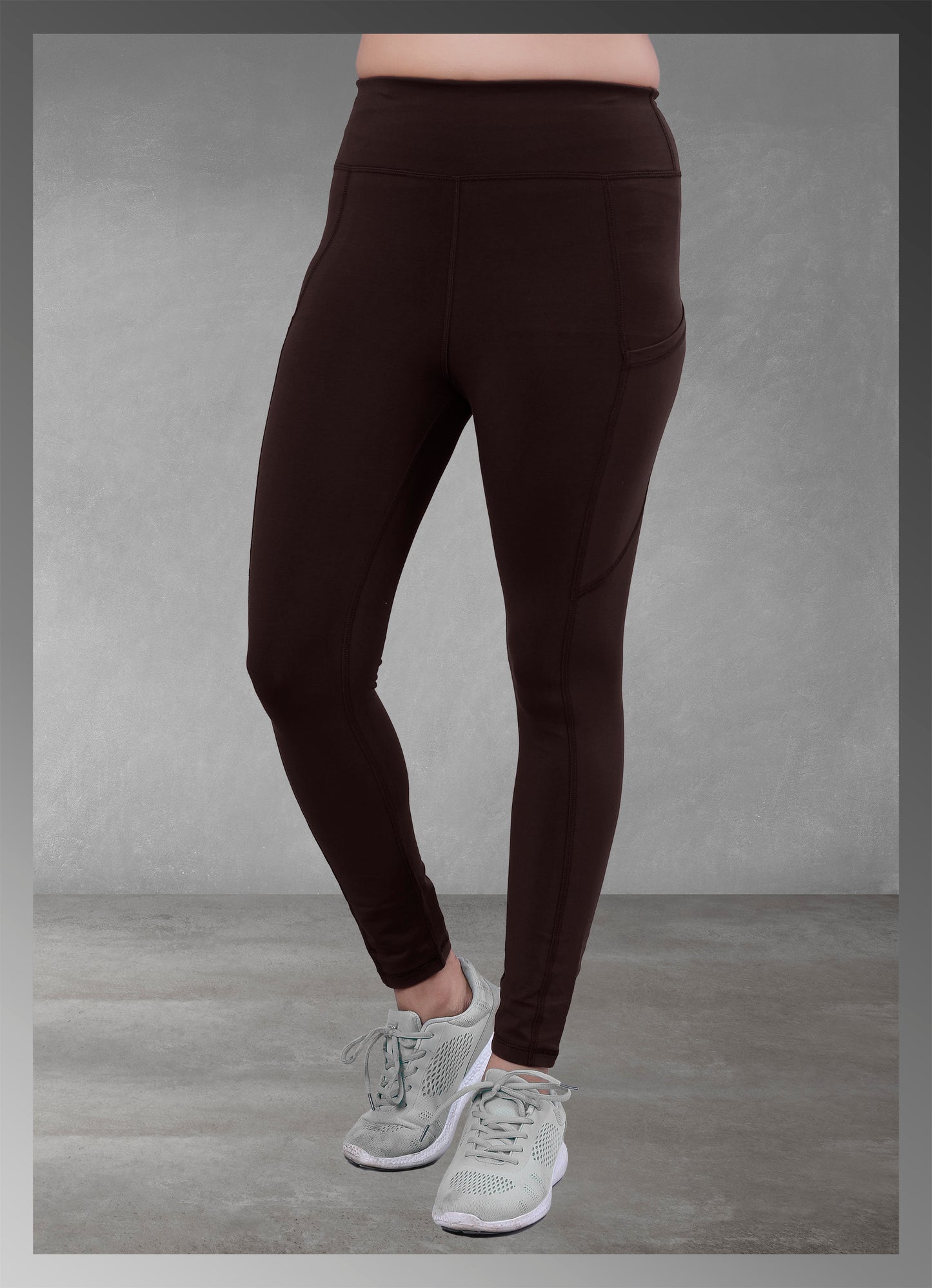 Shop women's brown yoga leggings with pockets, perfect for style and functionality, available online